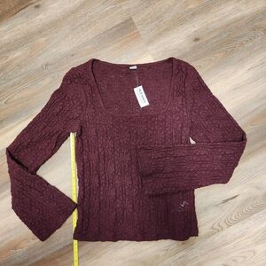 Old Navy Women's Maroon Crinkle Long Sleeve Top